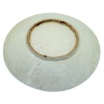 assiette creuse au milieu