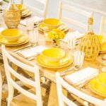 service de table jaune