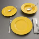 service de table jaune