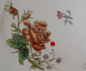 assiette plate pompadour