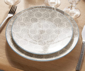 service de table peint a la main