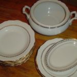 service de table avec soupiere
