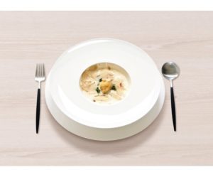 assiette creuse avec rebord