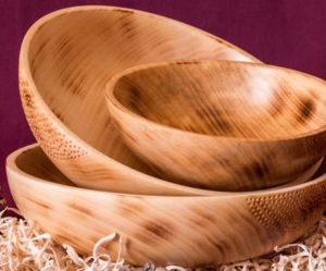 assiette creuse en bois