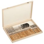 menagere 24 pieces laguiole manche bois d'olivier