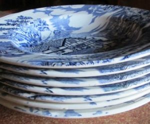 assiette creuse in english
