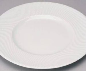 assiette plate blanche