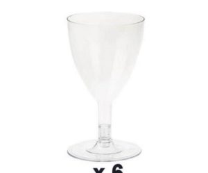 verre a pied plastique rigide